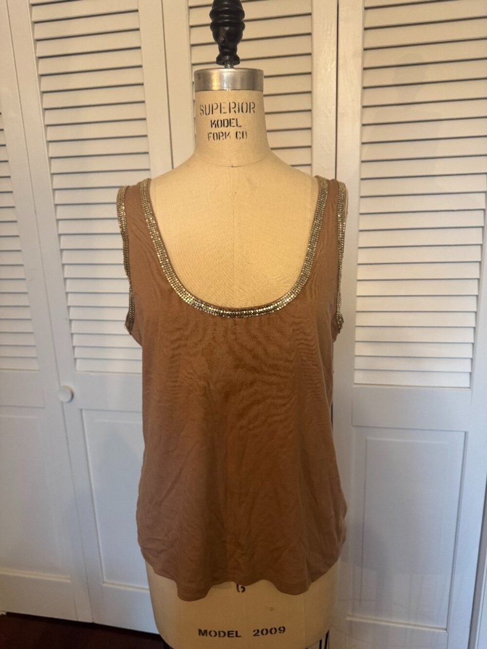 🤎✨ Boston Proper Gold Chain Trim Tank | Size Medium ✨🤎